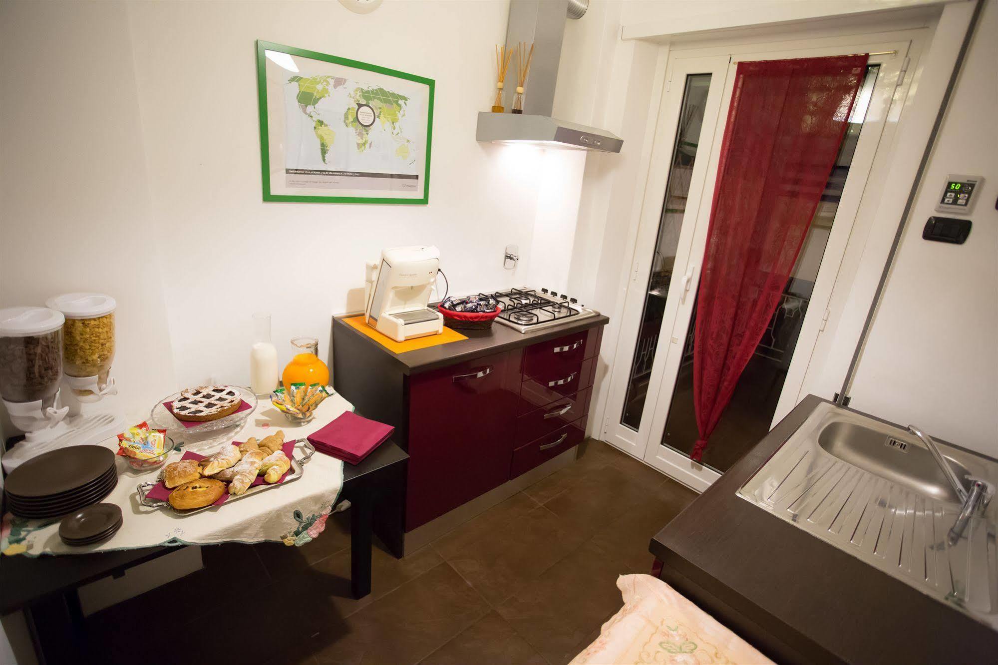 B&B Villa Adriana Тиволи Екстериор снимка